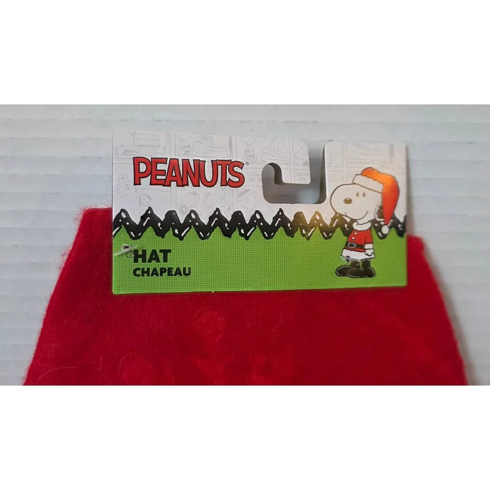 Peanuts Snoopy Santa Hat – Red Holiday Christmas Hat, 2023 Greenbrier Ruz